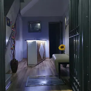 Bed & Breakfast I Cappuccini, Aeroporto di Catania Fontana Rossa